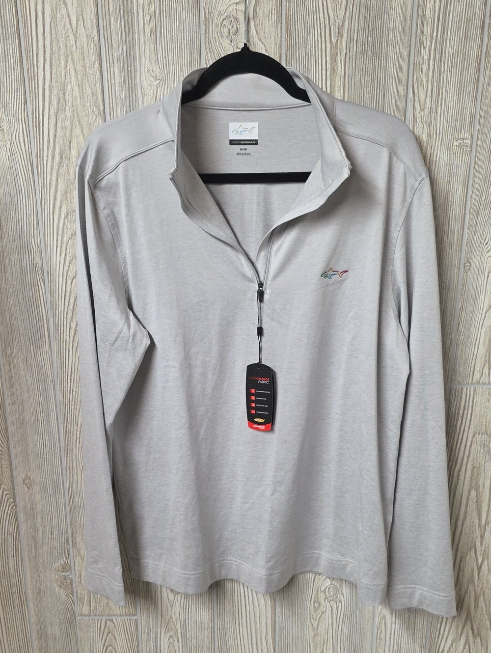 Greg Norman Grey Quarter Zip Pullover Shirt Mens Size Medium NWT